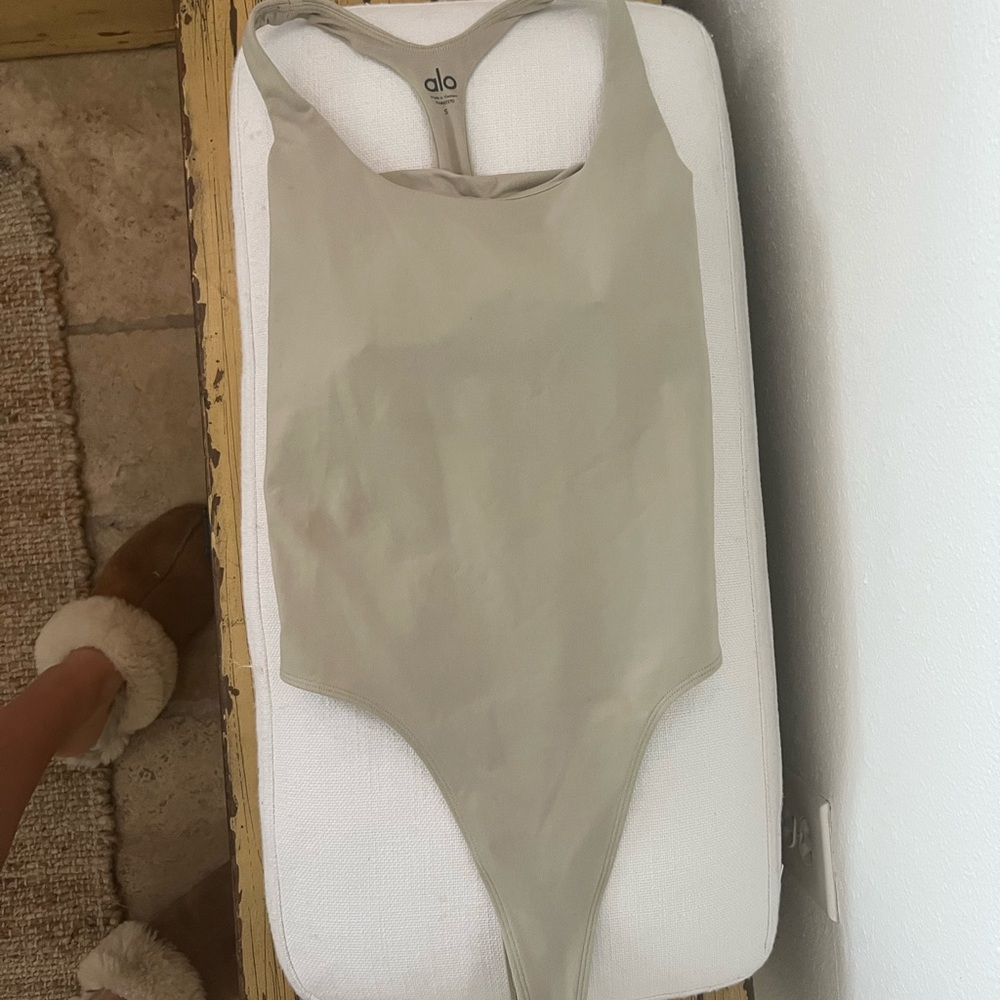 ALO Yoga bodysuit